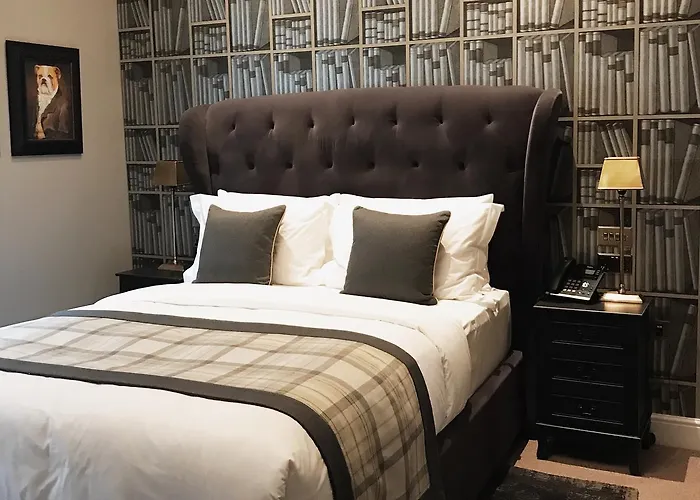 The Grafton Arms Pub & Rooms